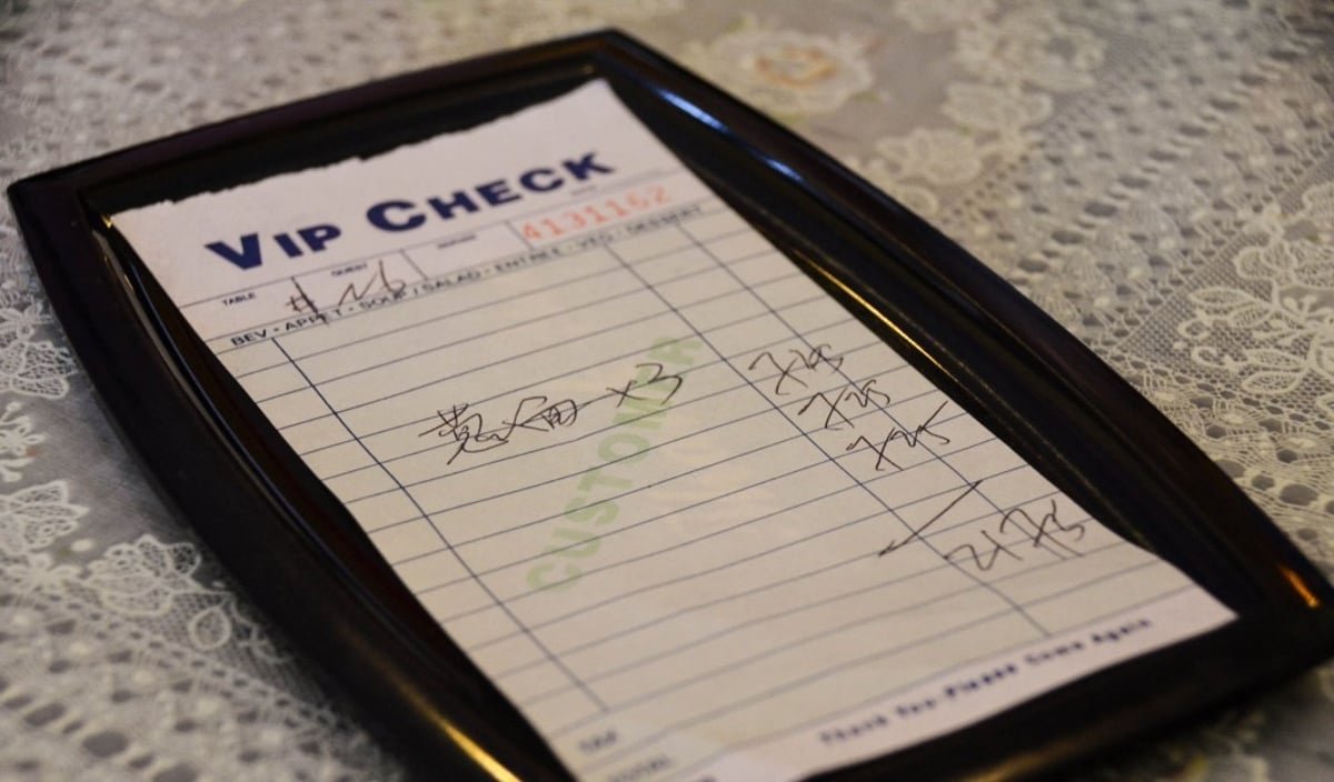 Should You Tip at a Self-Serve Restaurant?