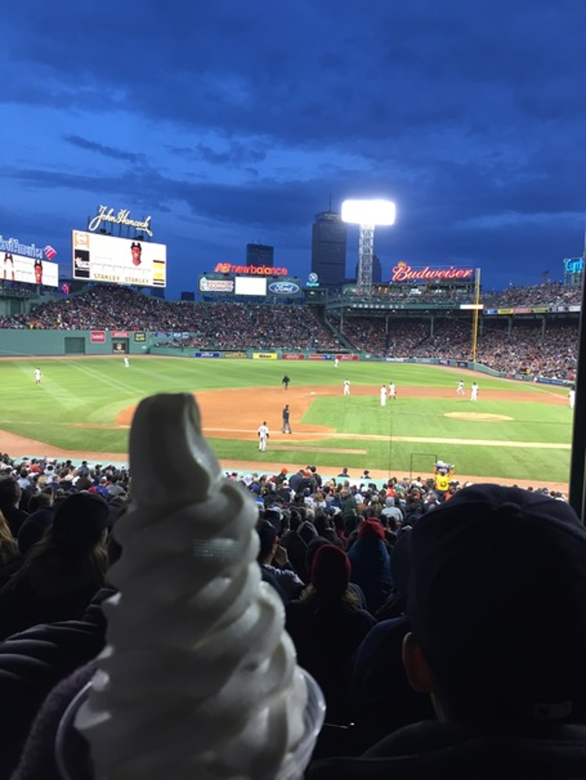 A Breakdown of the Fenway Park Food Scene