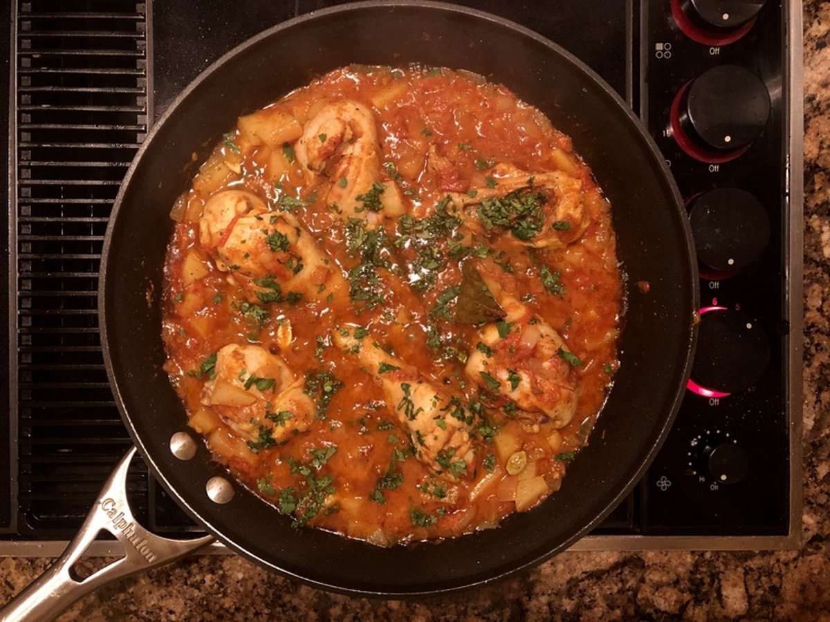 Creamy Chicken and Potato Curry with Tomatoes