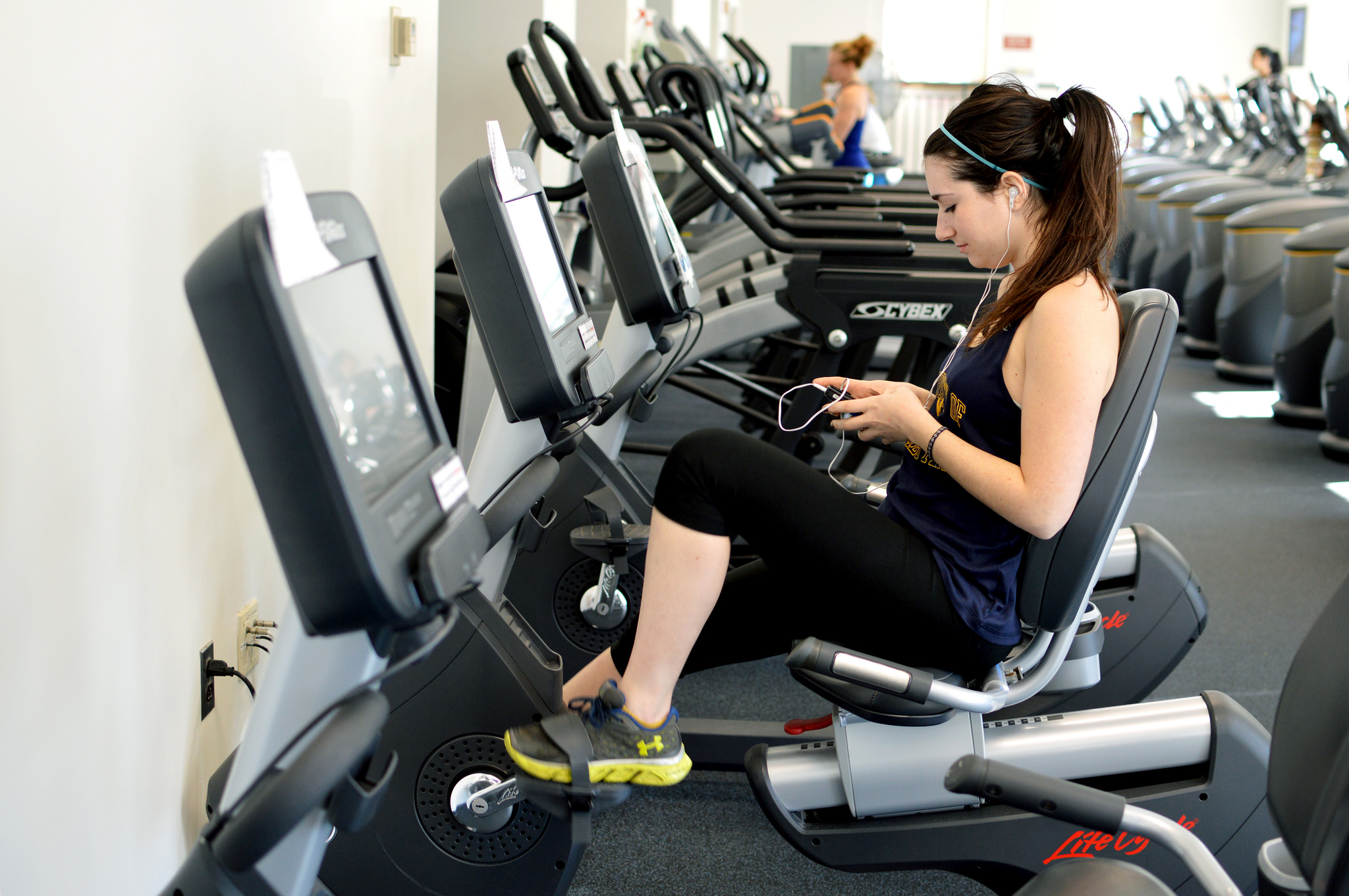 Gym machines for beginners 2025