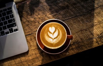 photo 1444418776041 9c7e33cc5a9c?ixlib=rb 0.3