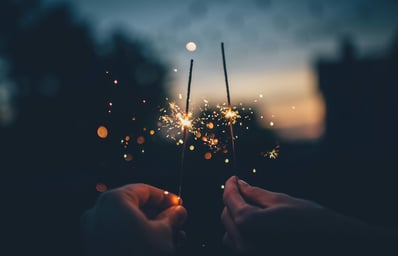 photo 1467810563316 b5476525c0f9?ixlib=rb 0.3