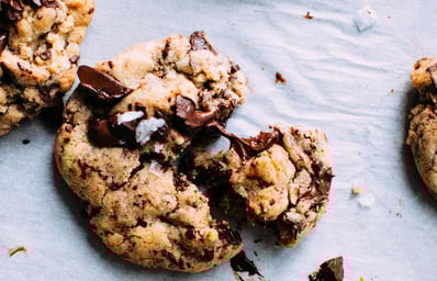 photo 1499636136210 6f4ee915583e?ixlib=rb 1.2