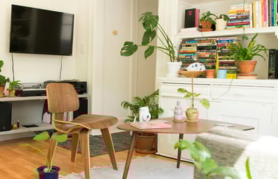 photo 1502672023488 70e25813eb80?ixlib=rb 0.3