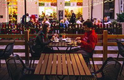 photo 1529175283207 194a414b9ffa?ixlib=rb 1.2