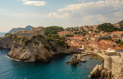 photo 1533331639 74f1863c7b3c?ixlib=rb 1.2