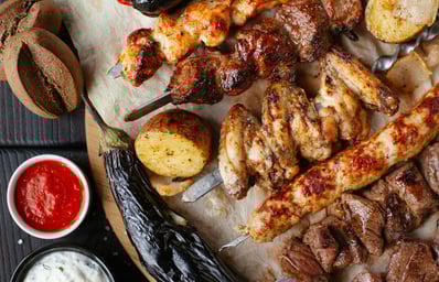 photo 1555939594 58d7cb561ad1?ixlib=rb 1.2