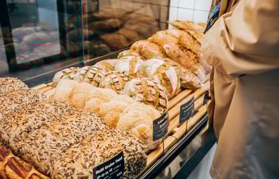 photo 1595437034774 4df383d9b7cd?ixlib=rb 1.2.1&q=60&fm=jpg&crop=faces%2Cedges&cs=tinysrgb&w=1200&fit=crop&auto=format&h=630&mark w=64&mark align=top%2Cleft&mark pad=50&blend mode=normal&blend alpha=10&blend w=1&mark=https%3A%2F%2Fimages.unsplash.com%2Fopengraph%2Flogo