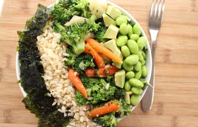 Baker Katherine Ingredients DIY Sushi Bowl vegan final Seaweed Crumble