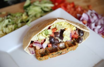 Waffel Falafel Featured