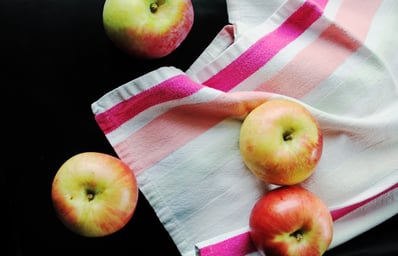 Apples3 EllenGibbs