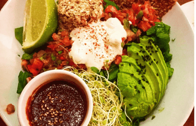 Lunas Living Kitchen