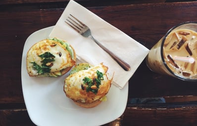 Monuts Bfast