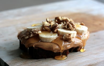 banana bread toast peanutbutter honey walnuts1