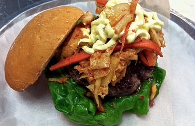 Kimchi burger2 e1423713031825