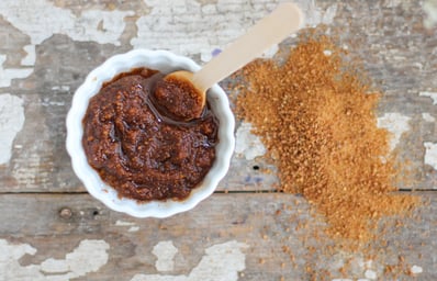 coconut sugar lip scrub