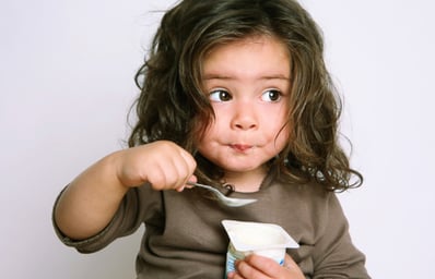 Girl Eating e1429046096720