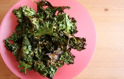 Kale Chips in Bowl 730x514 e1429733422115