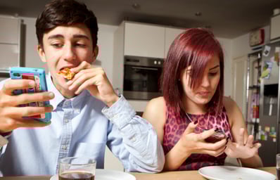 texting e1432414701961