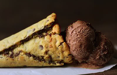 chocchipcookiecone