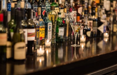 hero the bar