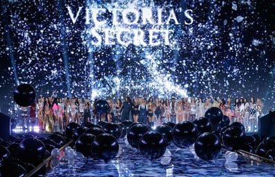 fashion show runway 2014 models finale victorias secret