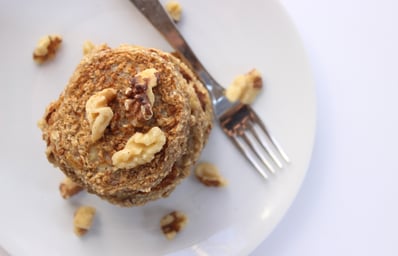 Baker Katherine Vegan 3 Ingredient Banana Pancakes arial