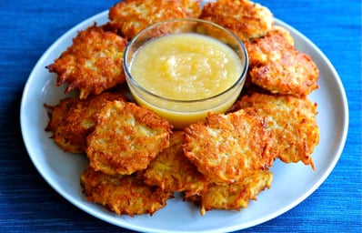 Classic Latkes Applesauce 2