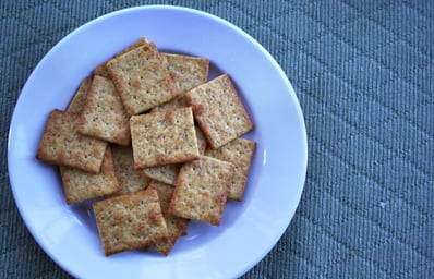 Alex Tom crackers