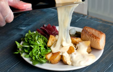 raclette suisse2.w529.h352