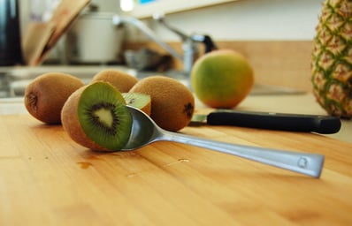 kiwi spoon
