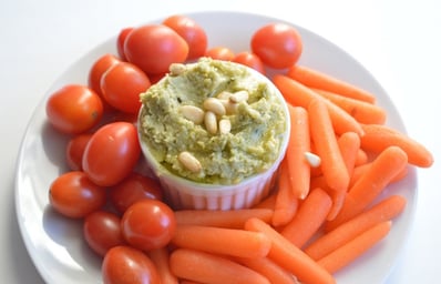 hummus and veggies