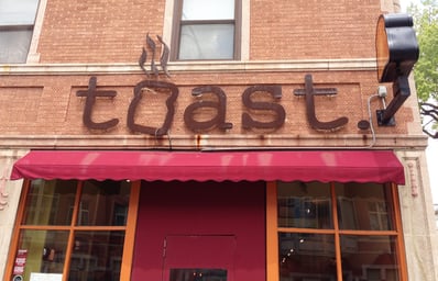 Toast MG 08481