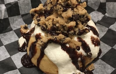 Cinnaholic Cookie Dough Roll