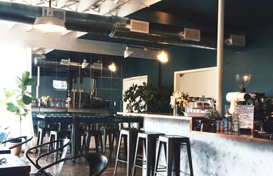 figure8 coffee shop amycho