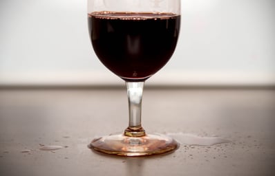 red wine glass