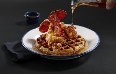 tmp ChlpwT 1e6a441dde737268 Lobster and Waffles with Syrup