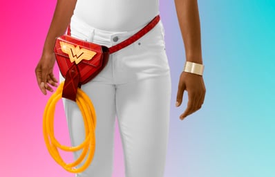 G WWSweeT 30620 01 LassoBag Belt HipTurn 0370 cropped1