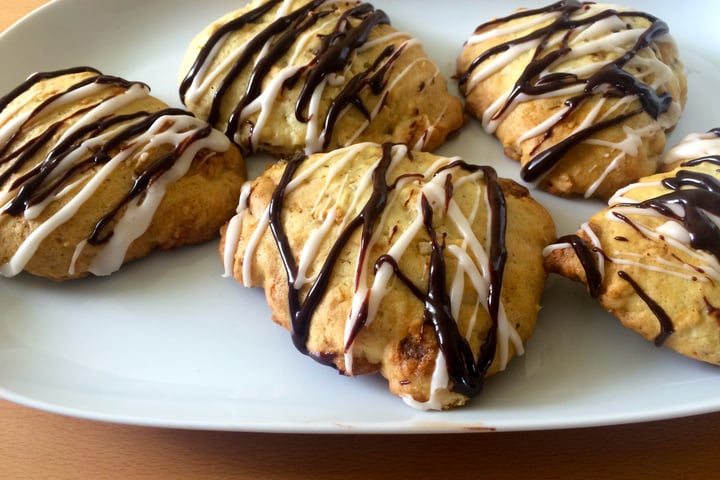 Chocolate Coconut Almond Joy Scones