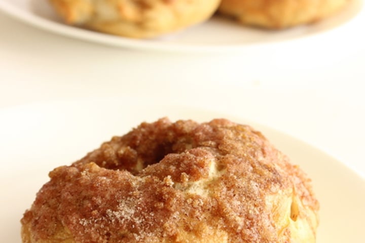 Copycat Panera Cinnamon Crunch Bagel Recipe That's Worth the Effort