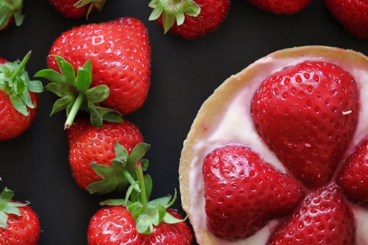 Homemade strawberry butter is easy to make dibs on 2 pexels photo 1266741