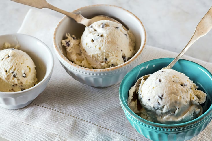 photo 1588195539297 f0b4efdb5472?ixlib=rb 1.2.1&q=60&fm=jpg&crop=faces%2Cedges&cs=tinysrgb&w=1200&fit=crop&auto=format&h=630&mark w=64&mark align=top%2Cleft&mark pad=50&blend mode=normal&blend alpha=10&blend w=1&mark=https%3A%2F%2Fimages.unsplash.com%2Fopengraph%2Flogo