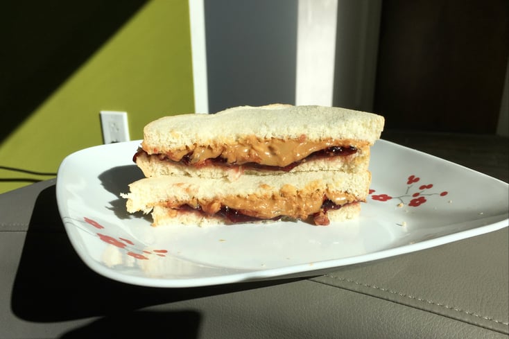pb j 3