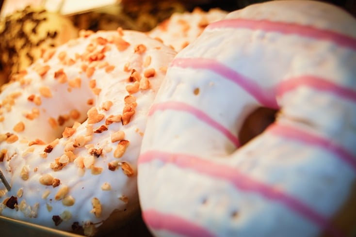 donuts 268390 640
