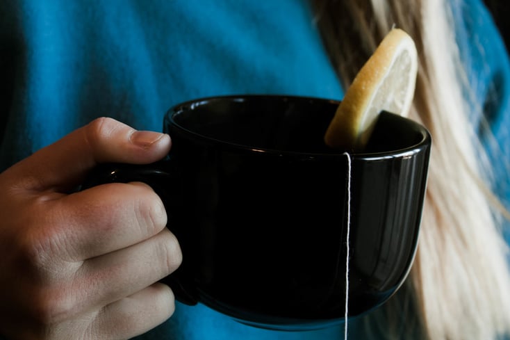 lemon tea in hand