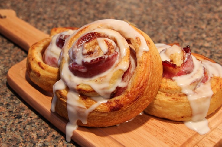 Bacon Cinnamon Rolls 1