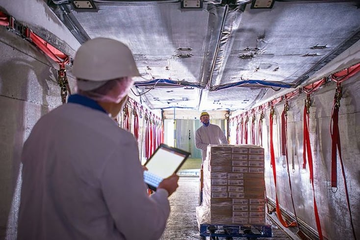 worker freezer truck INLINE
