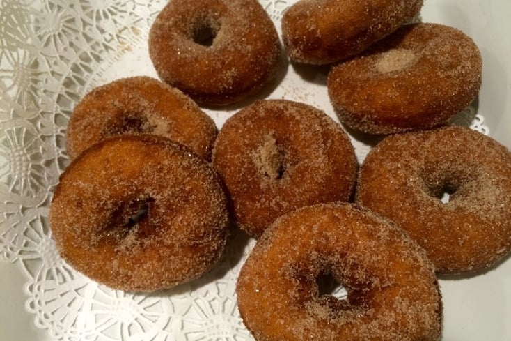 Cider donuts e1446077996156