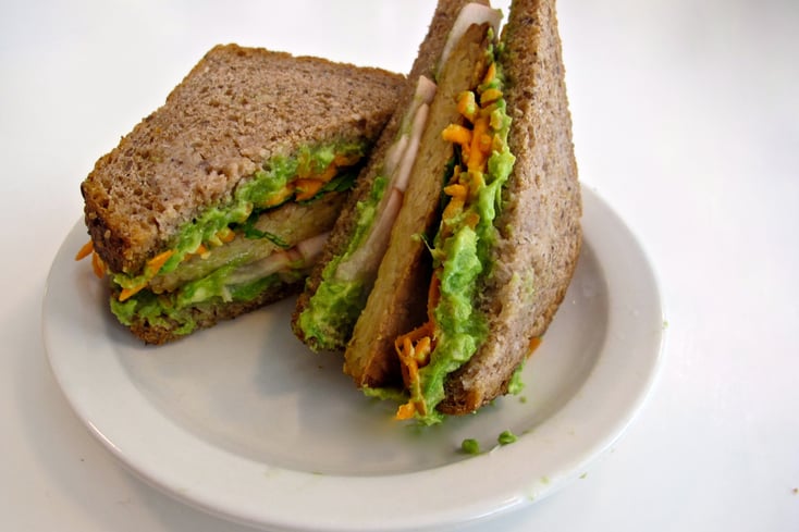 Bakertempeh avocado 1