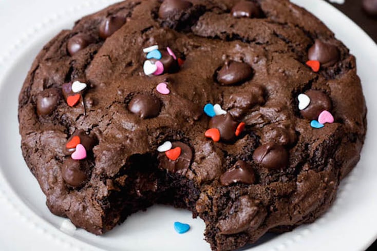 1 XXL Death by Chocolate Cookie 5